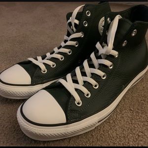 Men’s Converse All Stars (Chucks) NEVER BEEN WORN